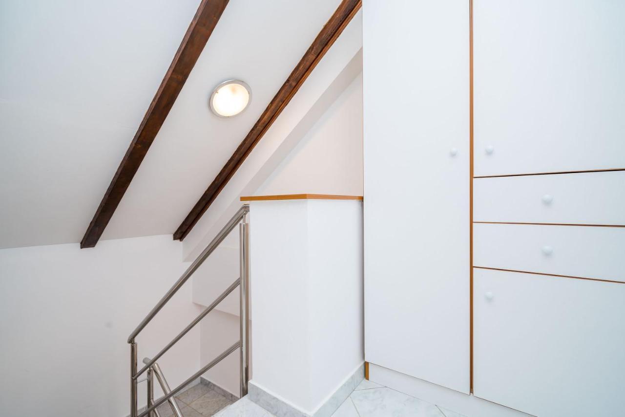 Deluxe Duplex House With Terrace Lägenhet Dubrovnik Exteriör bild